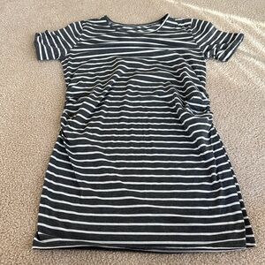 Maternity stripped tee